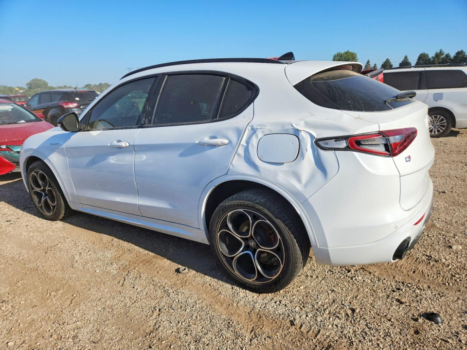 Alfa Romeo STELVIO 2023 — Copart
