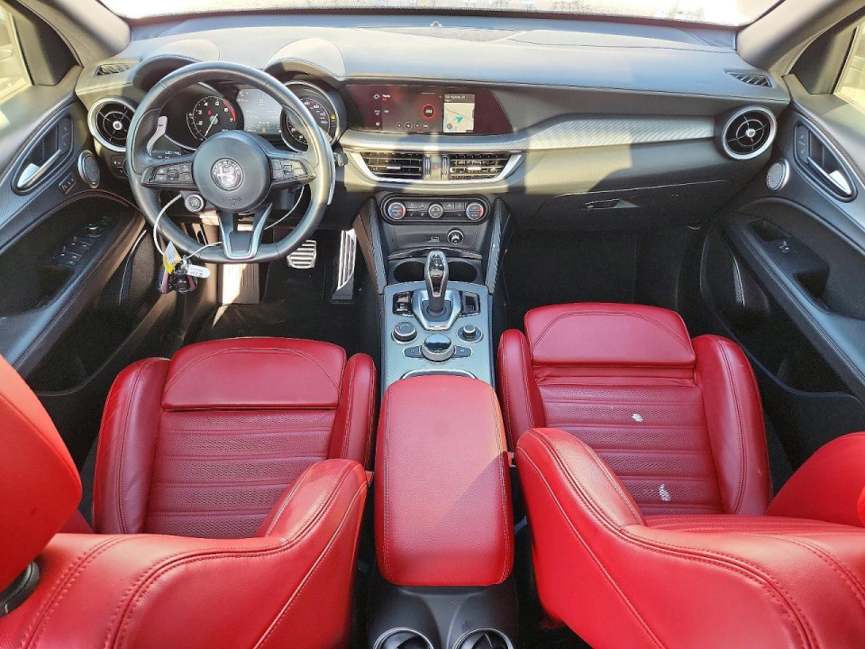 Alfa Romeo STELVIO 2023 — Copart