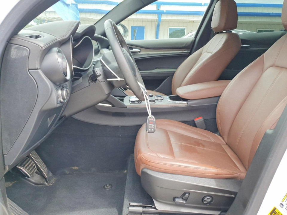 Alfa Romeo STELVIO 2023 — Copart