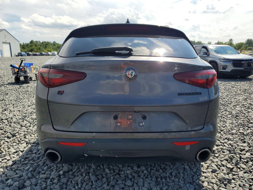 Alfa Romeo STELVIO 2018 — Copart