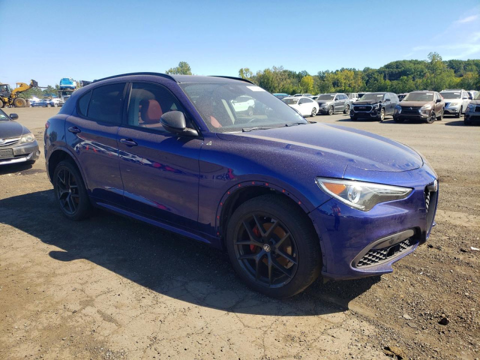 Alfa Romeo STELVIO 2021 — Copart