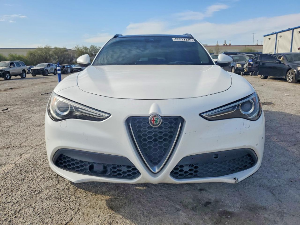 Alfa Romeo STELVIO 2023 — Copart