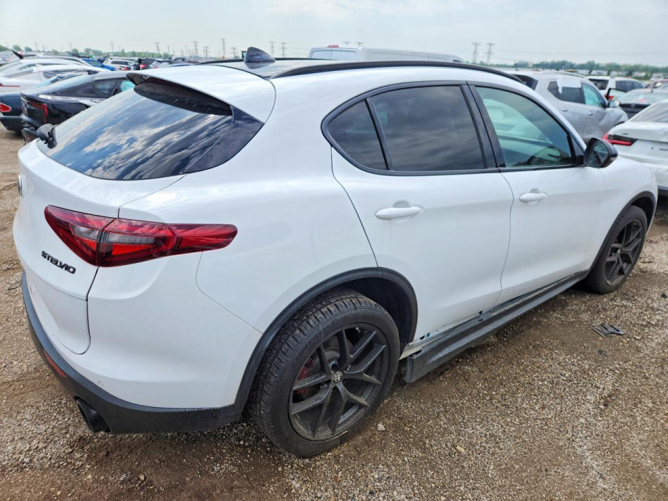 Alfa Romeo STELVIO 2020 — Copart
