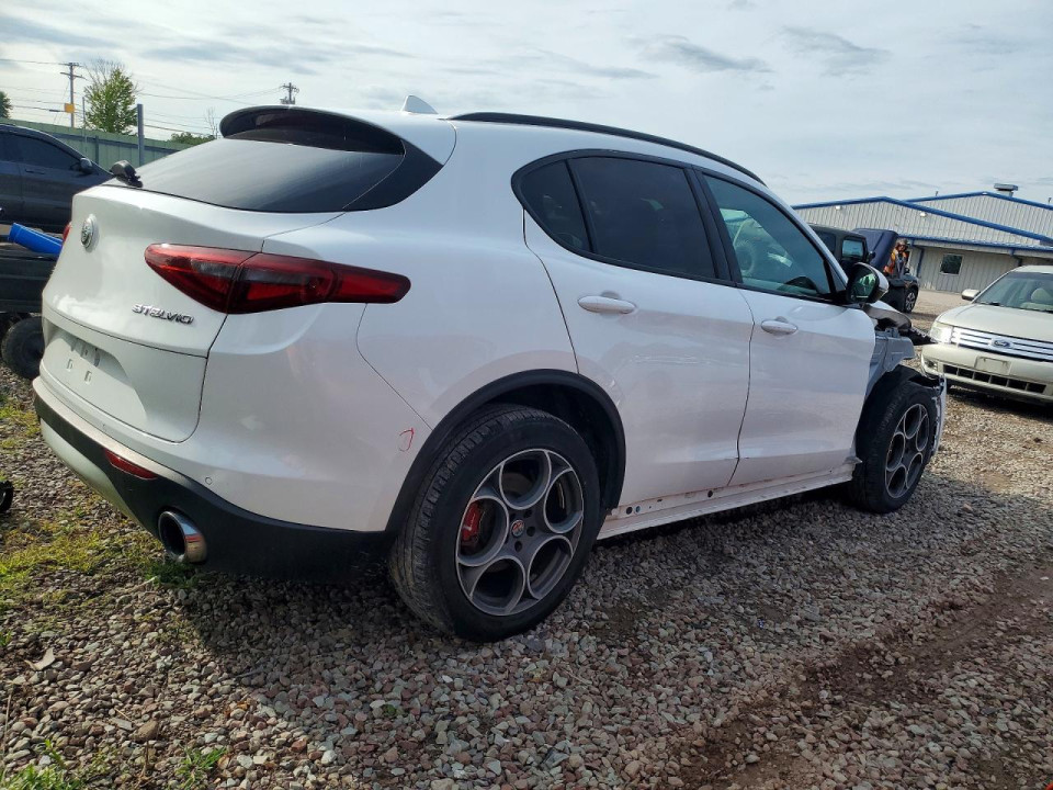 Alfa Romeo STELVIO 2019 — Copart