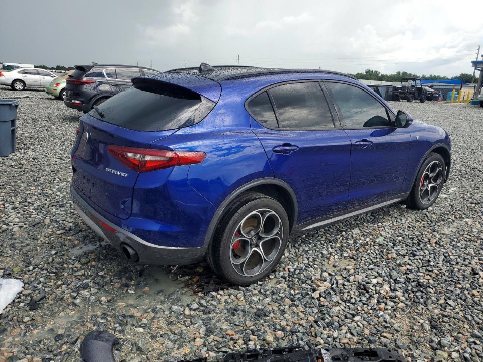 Alfa Romeo STELVIO 2022 — Copart