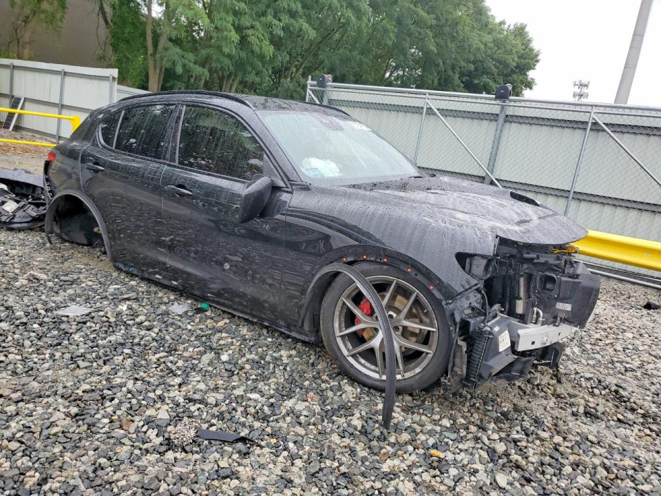 Alfa Romeo STELVIO 2019 — Copart