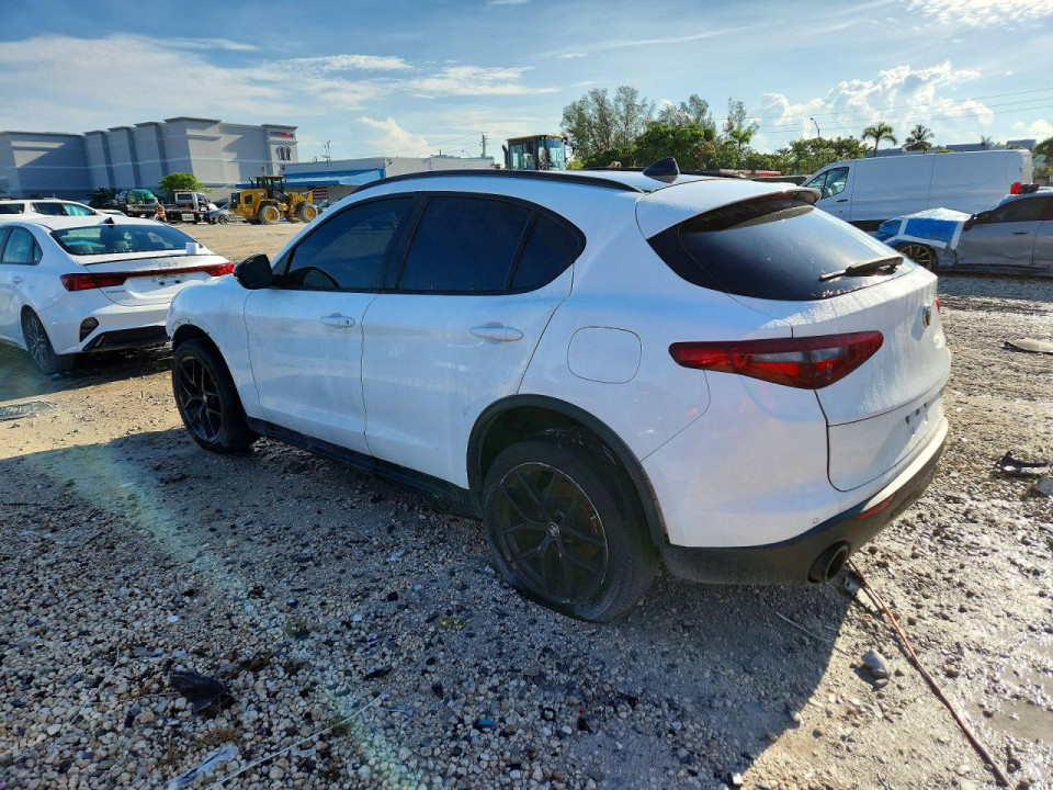 Alfa Romeo STELVIO 2019 — Copart