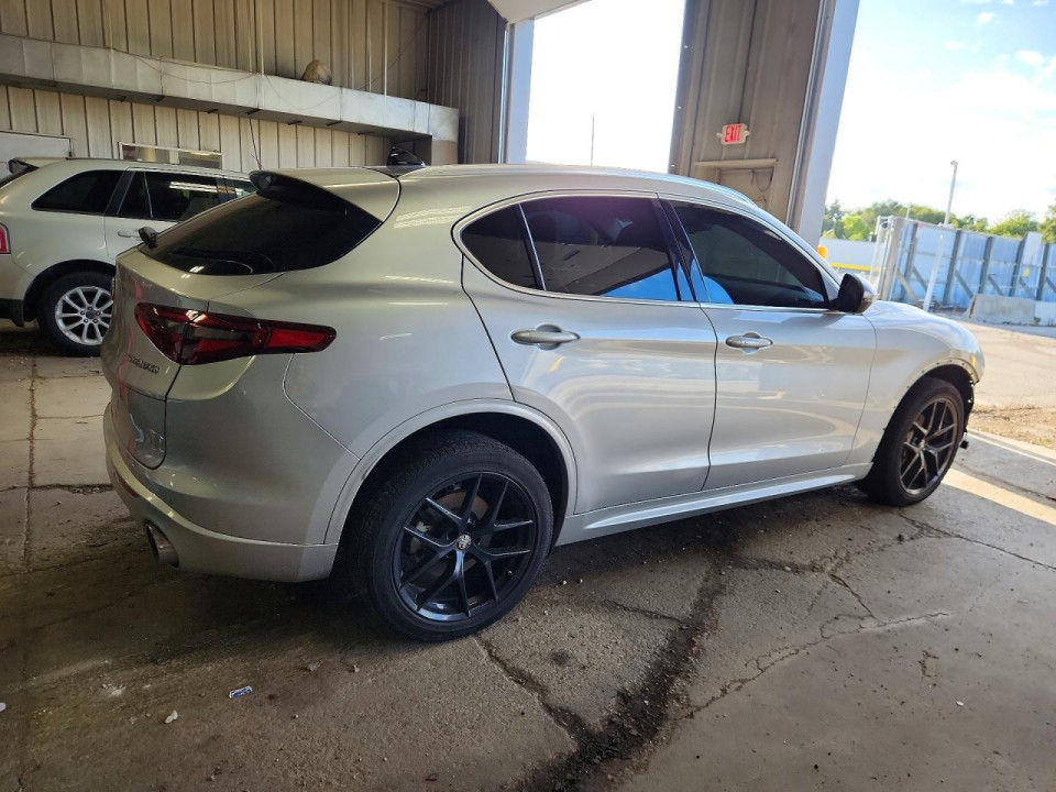 Alfa Romeo STELVIO 2021 — Copart