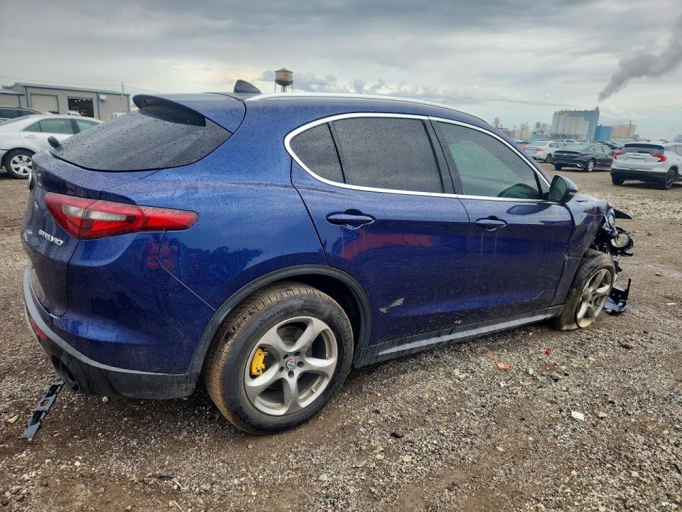 Alfa Romeo STELVIO 2018 — Copart