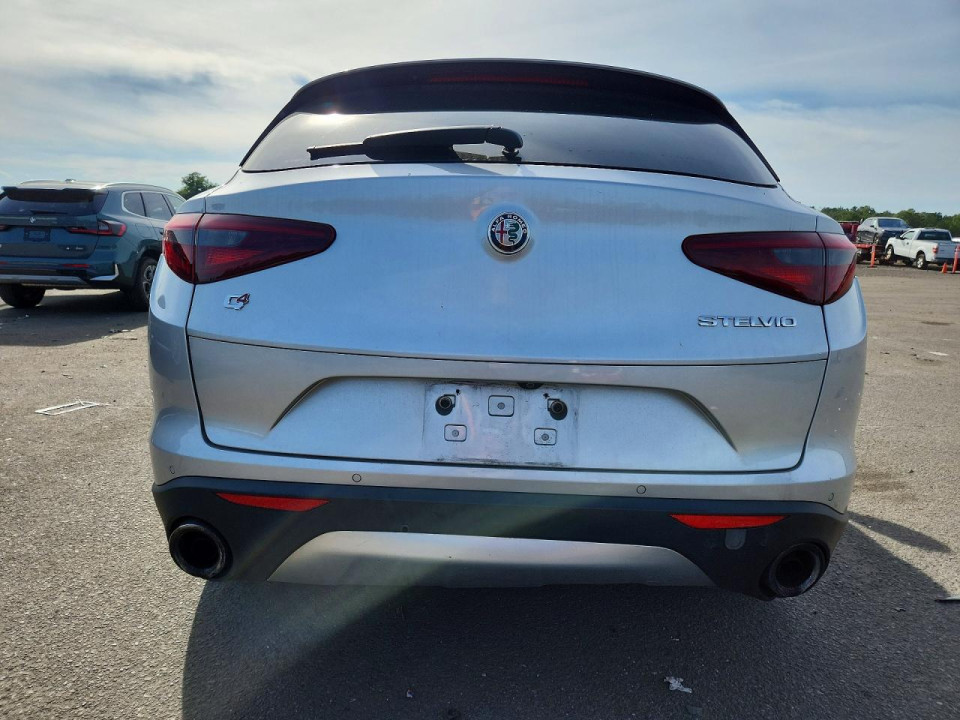 Alfa Romeo STELVIO 2018 — Copart