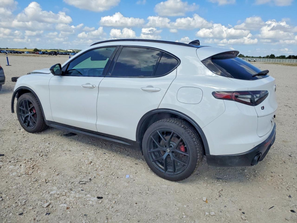 Alfa Romeo STELVIO 2021 — Copart