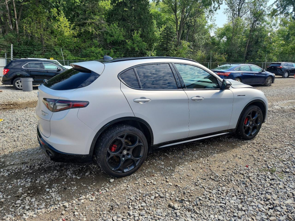 Alfa Romeo STELVIO 2024 — Copart