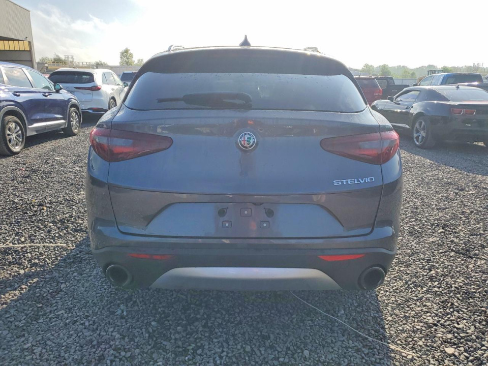 Alfa Romeo STELVIO 2018 — Copart