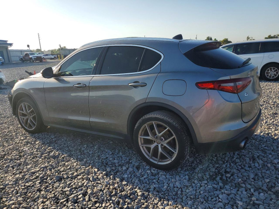 Alfa Romeo STELVIO 2018 — Copart