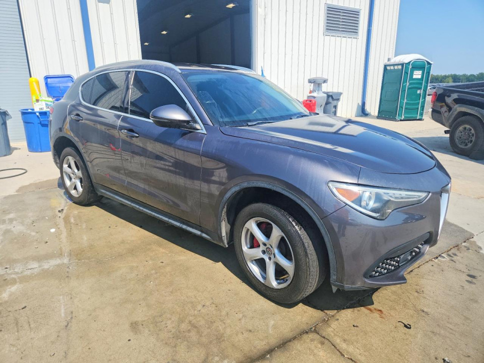 Alfa Romeo STELVIO 2018 — Copart