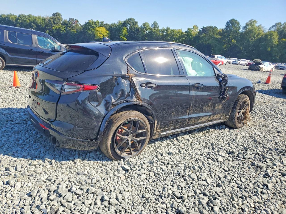 Alfa Romeo STELVIO 2021 — Copart