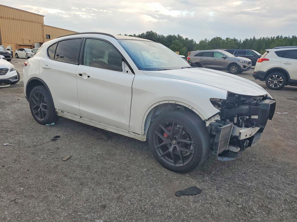 Alfa Romeo STELVIO 2020 — Copart