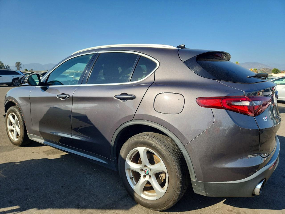 Alfa Romeo STELVIO 2018 — Copart