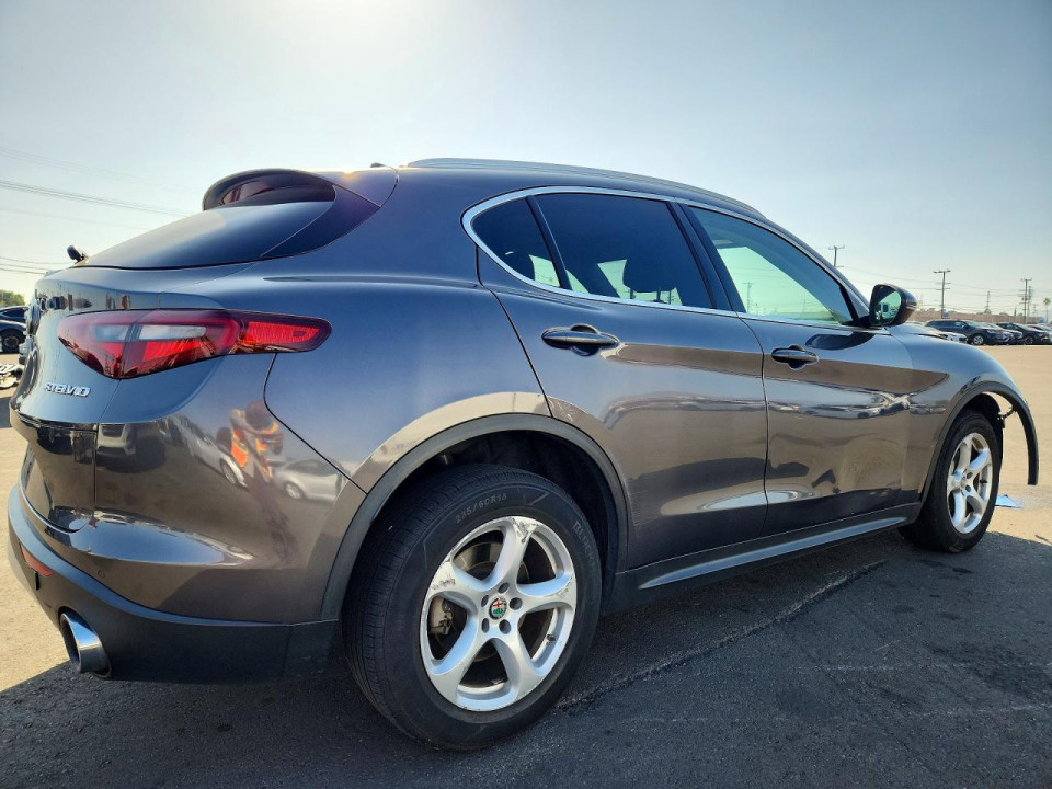 Alfa Romeo STELVIO 2018 — Copart