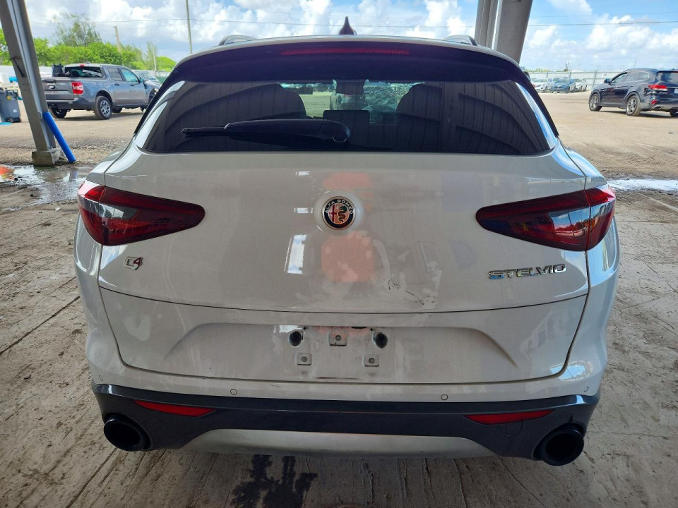 Alfa Romeo STELVIO 2023 — Copart