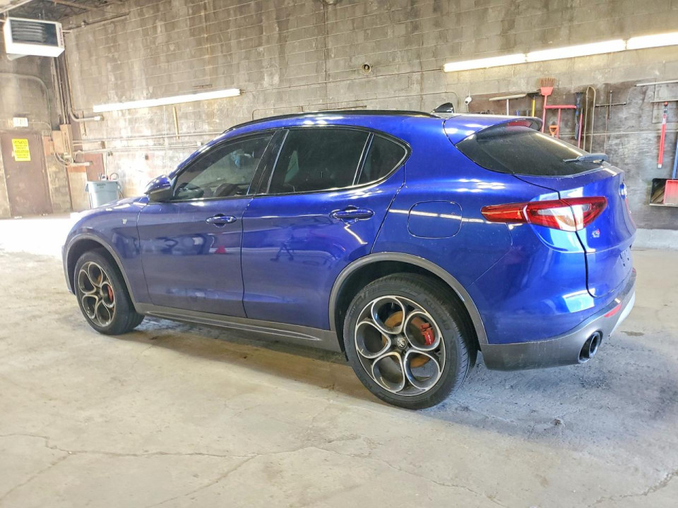Alfa Romeo STELVIO 2022 — Copart