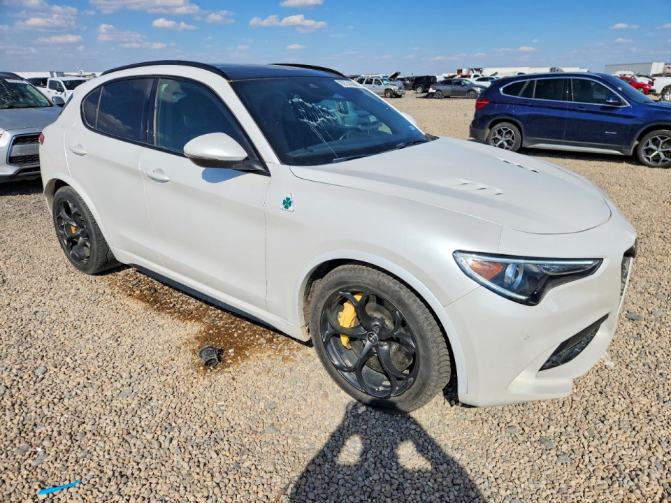 Alfa Romeo STELVIO 2019 — Copart