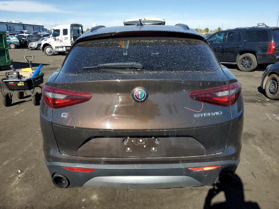 Alfa Romeo STELVIO 2018 — Copart