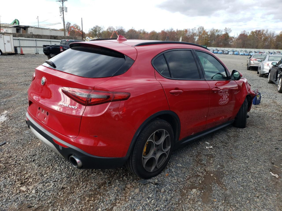 Alfa Romeo STELVIO 2018 — Copart
