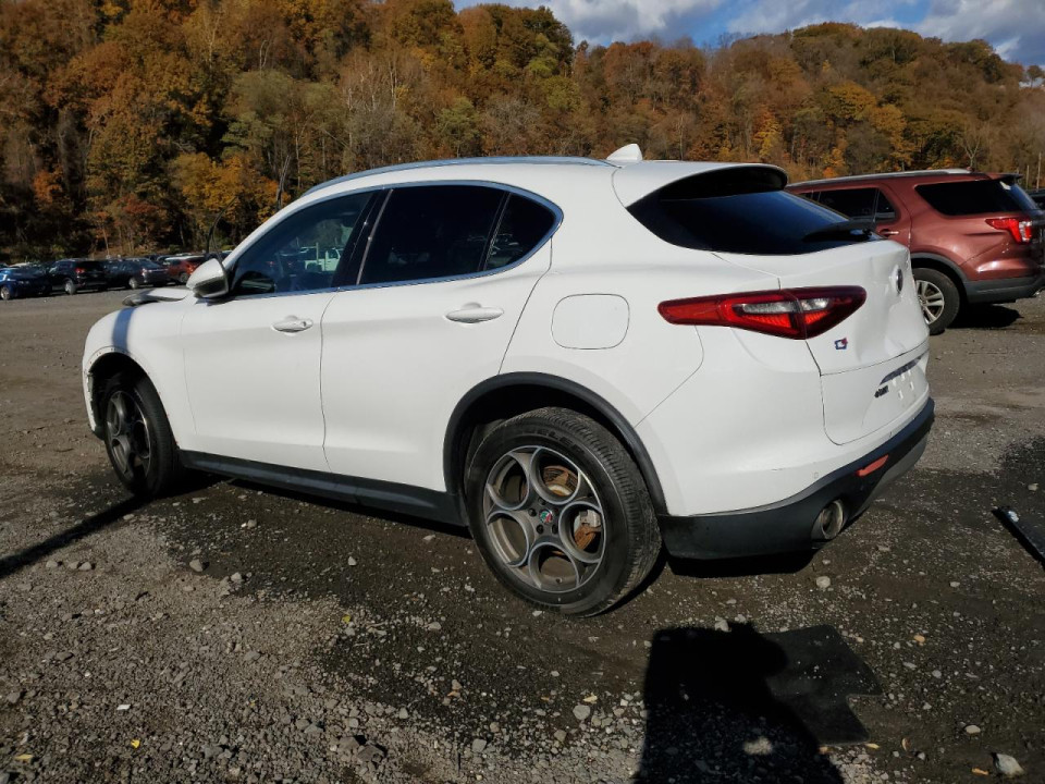 Alfa Romeo STELVIO 2018 — Copart