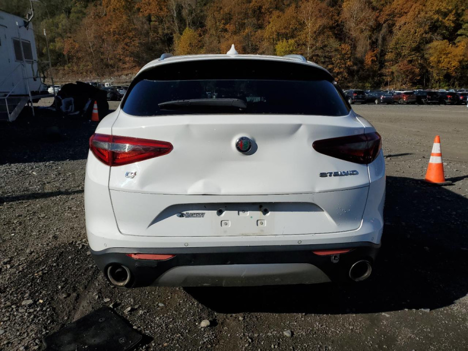 Alfa Romeo STELVIO 2018 — Copart