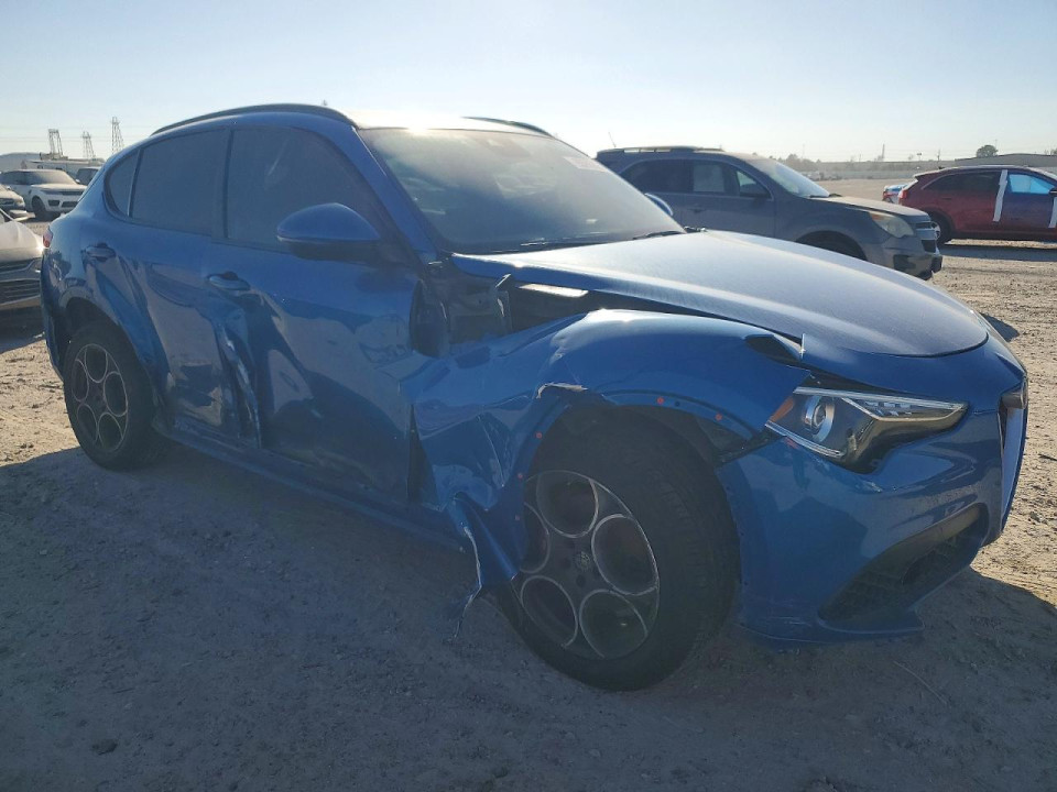 Alfa Romeo STELVIO 2020 — Copart