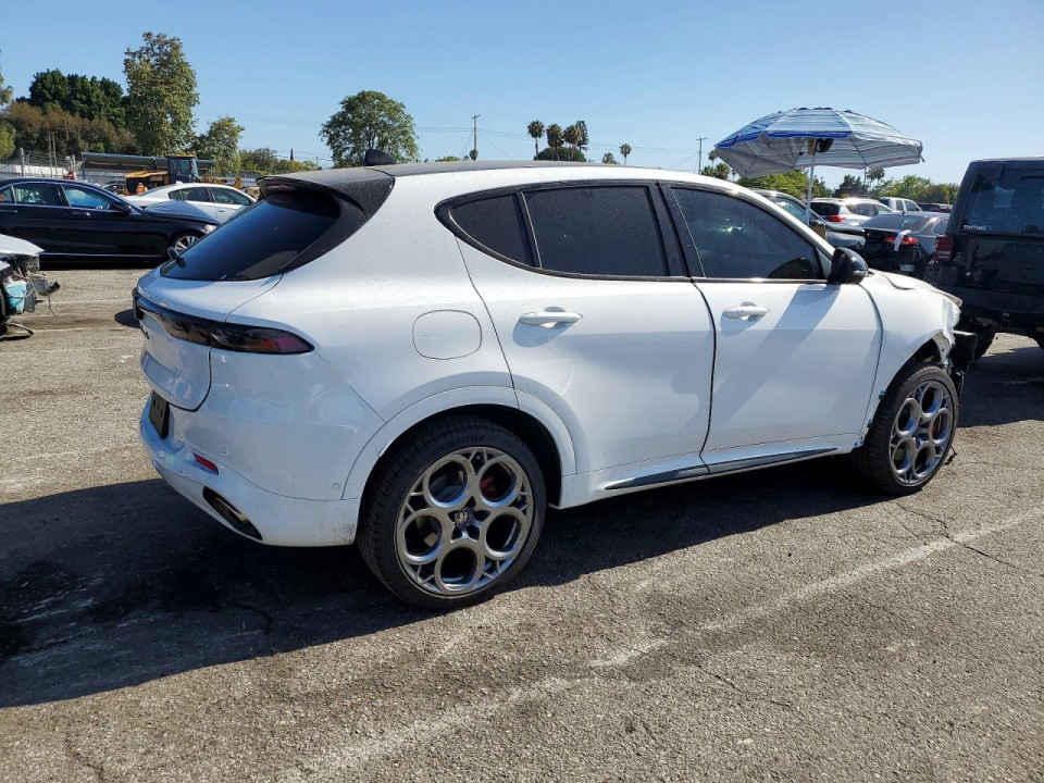 Alfa Romeo TONALE TRIBUTO ITALIANO 2025 — Copart