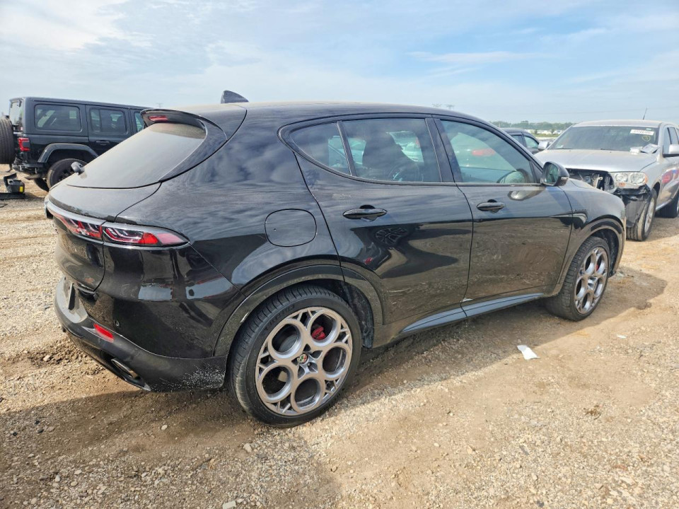 Alfa Romeo TONALE VELOCE 2024 — Copart