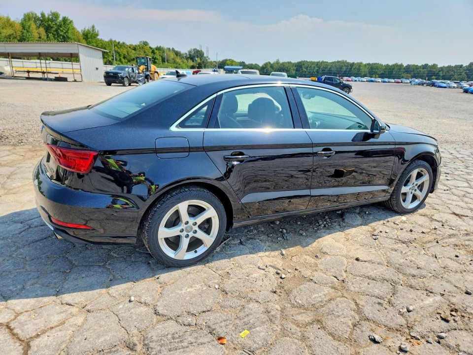 Audi A3 2019 — Copart