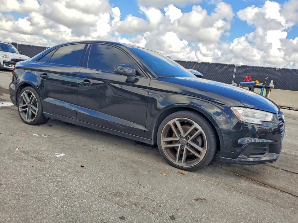 Audi A3 2020 — Copart