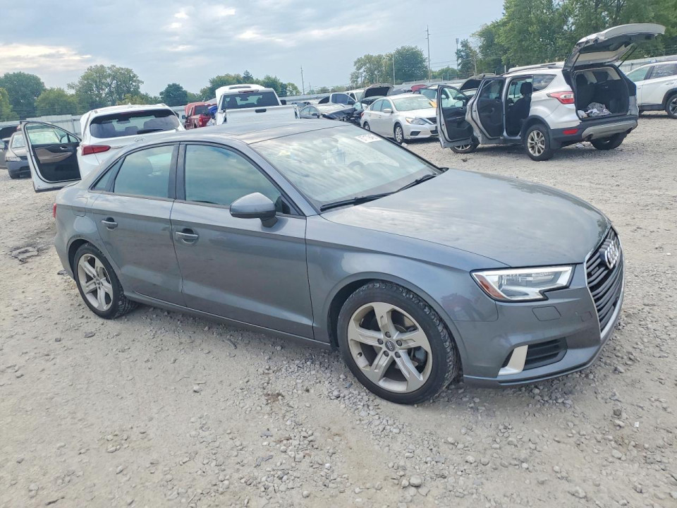 Audi A3 2018 — Copart