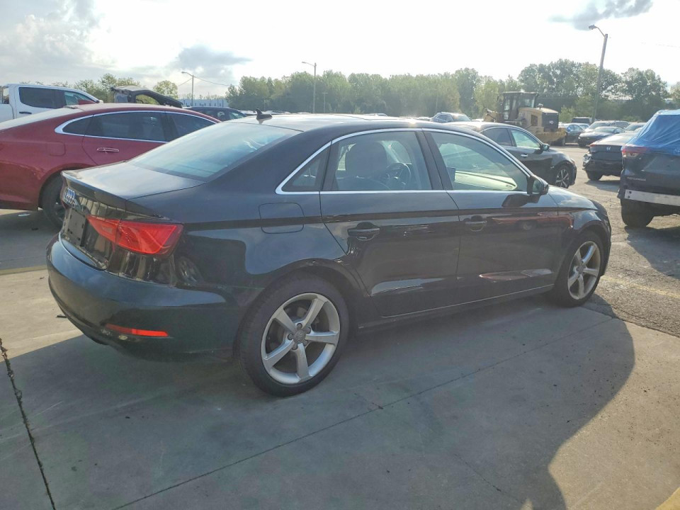Audi A3 2015 — Copart