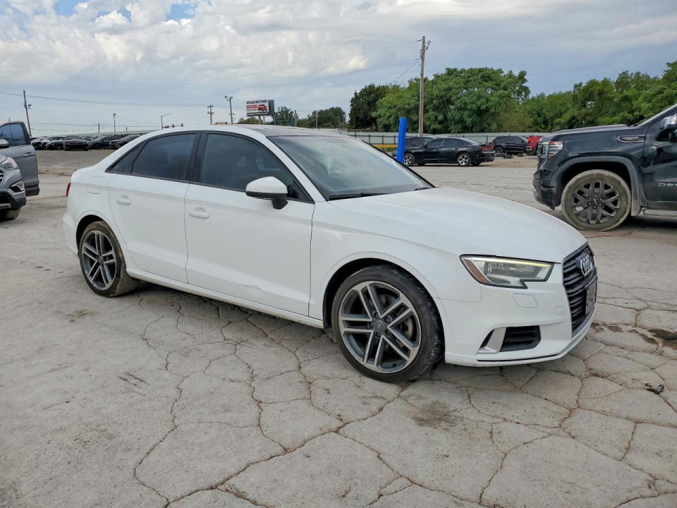 Audi A3 2018 — Copart