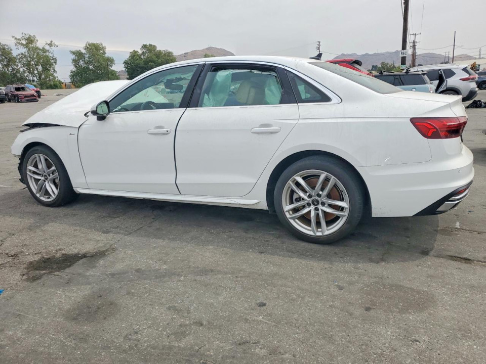 Audi A4 2024 — Copart