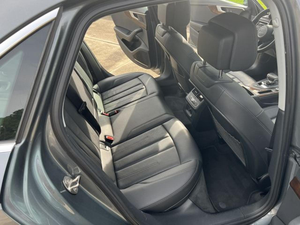 Audi A4 2017 — Copart