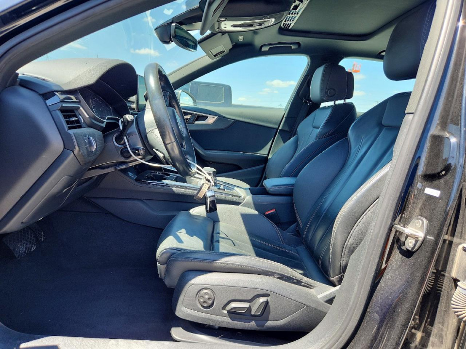 Audi A4 2021 — Copart