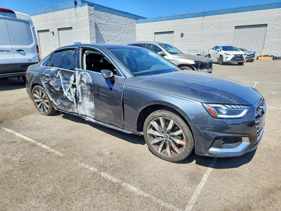 Audi A4 2021 — Copart