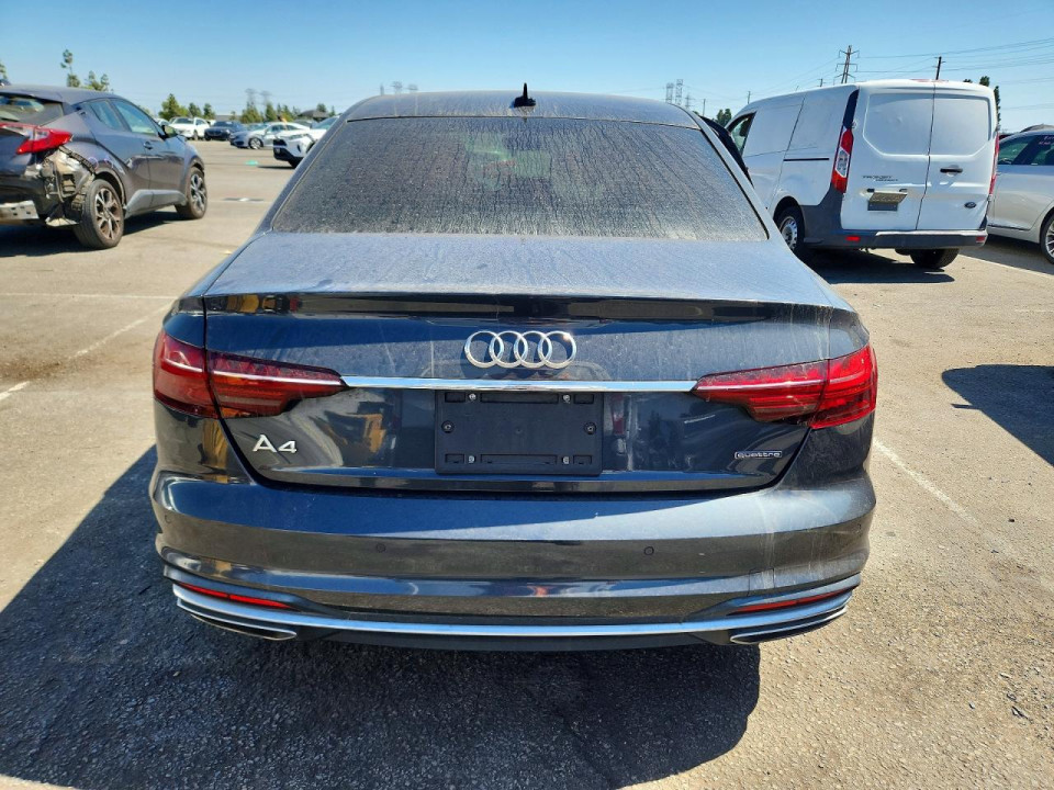 Audi A4 2021 — Copart