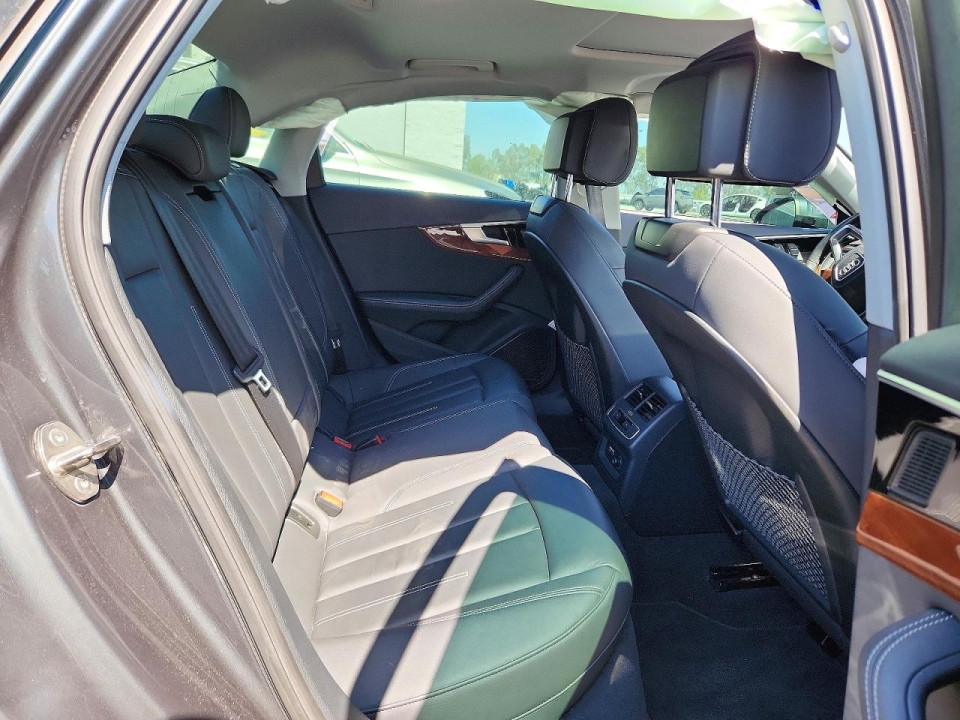 Audi A4 2021 — Copart