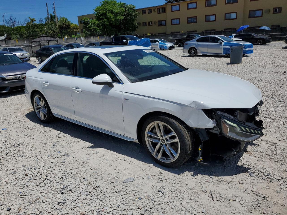 Audi A4 2023 — Copart
