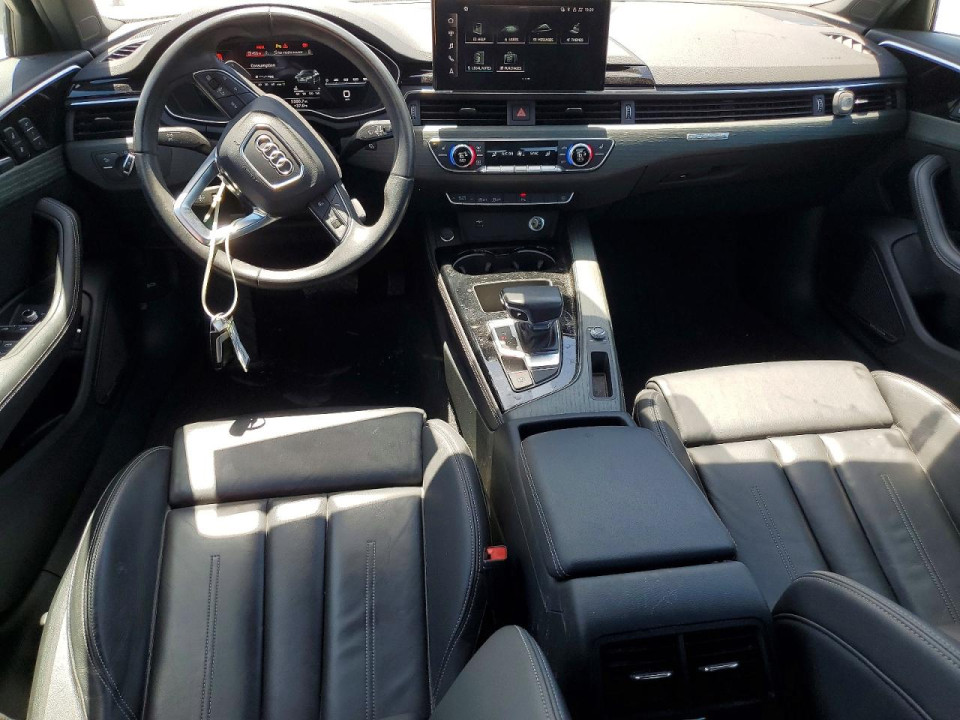 Audi A4 2023 — Copart