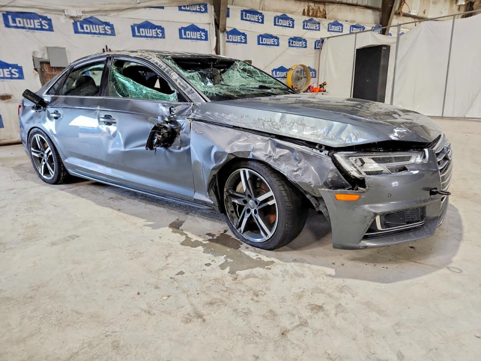 Audi A4 2018 — Copart