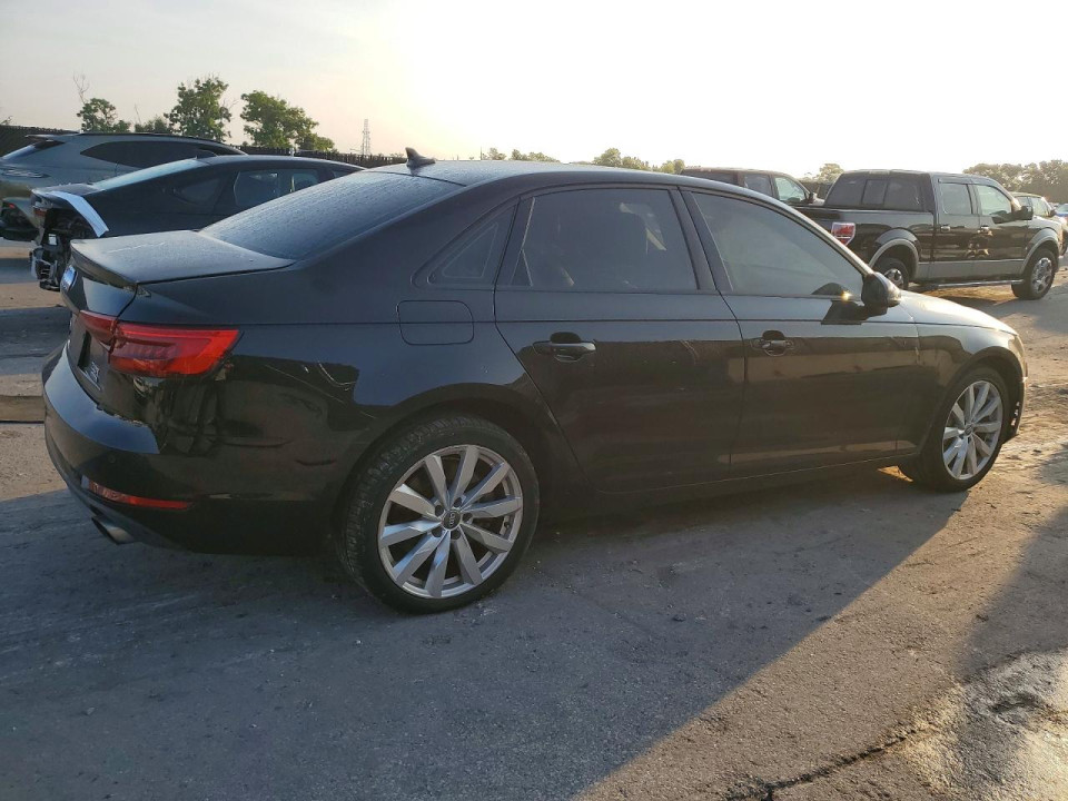 Audi A4 2017 — Copart