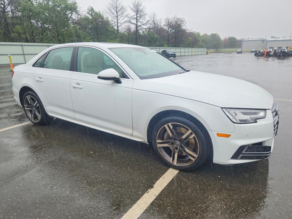 Audi A4 2017 — Copart