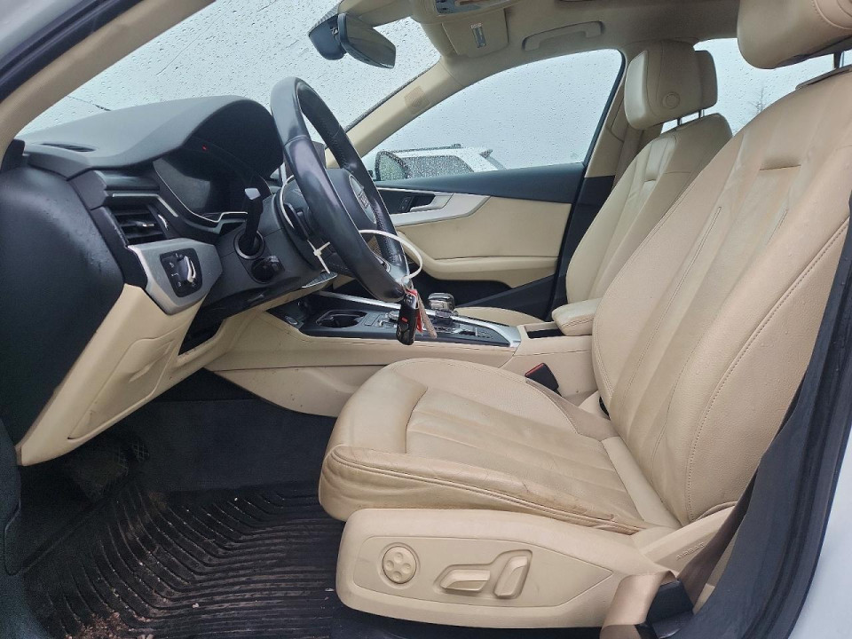 Audi A4 2017 — Copart